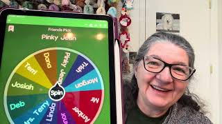 #FunWithFiber  🥰Friend Spin  Working up WIP’s   #flosstube  #knitting #crochet 