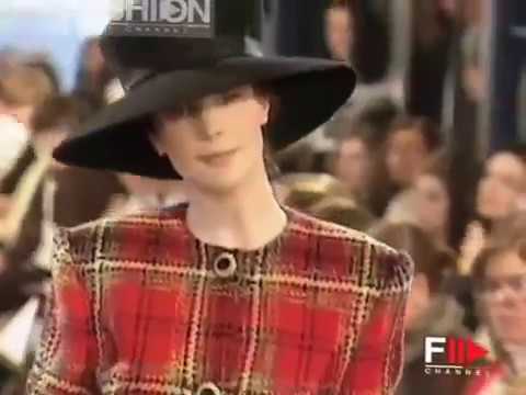 "Paul Costelloe" Autumn Winter 1992 1993 London 3 of 3 Pret a Porter Woman by FashionChannel