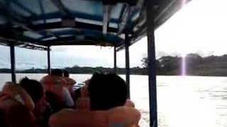 preview picture of video 'Maestría - Viaje a Tambopata, Puerto Maldonado - PERU'