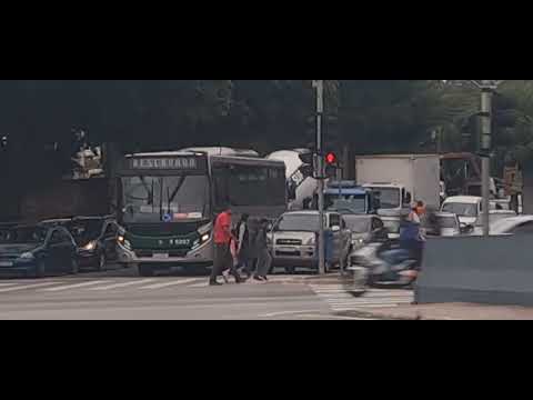 Caio Apache VIP IV Midi Volkswagen (Move Buss) São Paulo