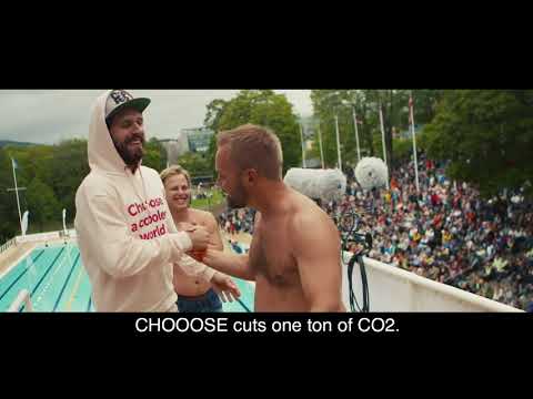 World first climate positive death dive | Chooose | VM i Døds
