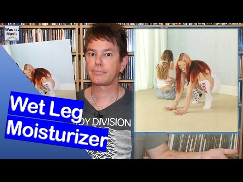 Wet Leg: Tiny Desk Concert