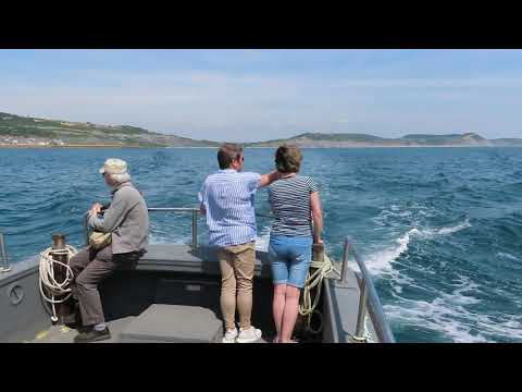 Sightseeing boat trip along the Jurassic Coast from Lyme Regis