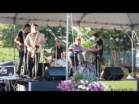 Easy Money by the Gold Magnolias @ The Avenue White Marsh 2013