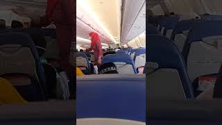 Download lagu Keberangkatan jamaah umroh Bandara Soeta - Madinah Lion Air Airbus A330 mp3