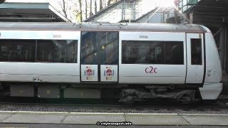 preview picture of video 'Diamond Jubilee Liveried Class 357 Train At Upminster station'