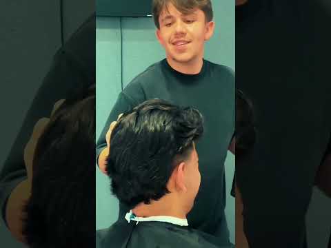 Acompanha o projeto do meu cabelo Barbearia em. Clevelandia pr