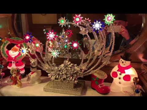download lagu mp3 mp4 Olde Fashioned Christmas Ferndale, download lagu Olde Fashioned Christmas Ferndale gratis, unduh video klip Olde Fashioned Christmas Ferndale