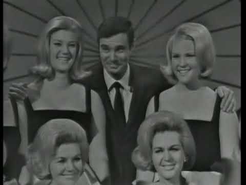 The King Sisters and the King Cousins - Hollywood Palace