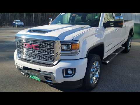 2019 GMC Sierra 2500HD Crew Diesel Denali