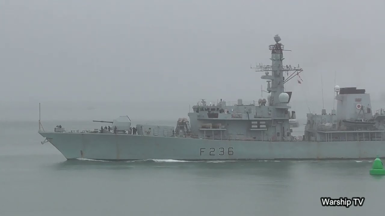 HMS MONTROSE F236 DEPARTS DEVONPORT NAVAL BASE AT DEVILS POINT, PLYMOUTH 20-2-23