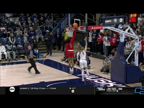 👀 RARE Goaltending Called On Paige Bueckers Lay Up | NCAA Tournament, UConn Huskies vs Jackson State