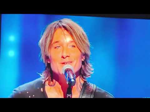 Keith Urban Opry '24 - Blue ain't your Color.