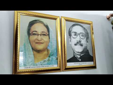 মন্ত্রীর মুখোমুখি