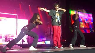 The 1975&#39;s Matty Healy Dances with His Dancers - Love It If We Made It @ Sziget 2019