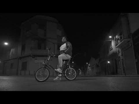 ELRETRATODEDORIAN - LAGRIMAS CON LLUVIA #VIDEOCLIP