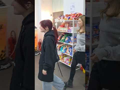 pov: kupac se uvijek pojavi u posljednjoj minuti 🧋