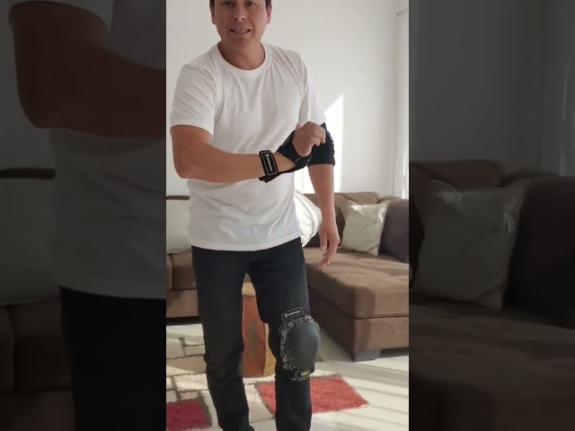 Vídeo relacionado con JSTHHTT 6 Piezas Protecciones Patines Set, Protecciones Skate Niño Rodilleras Patines Niña, Protecciones Patines Niña, Rodilleras y Coderas Niña Patinaje, Set Rodilleras Coderas y Muñequeras, Negro