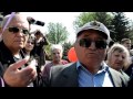 Видео НикВести: Коммунисты бросаются на журналиста 