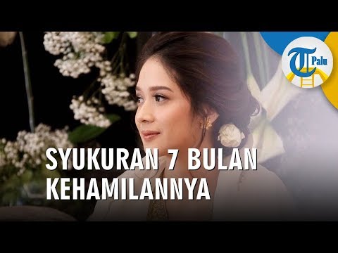 Gista Putri Syukuran 7 Bulan Kehamilannya