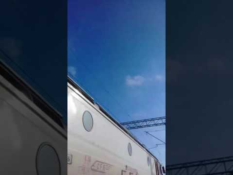 Trenul R 5605 în gara Dolhasca-Iasi