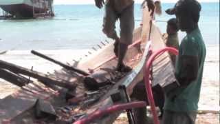 preview picture of video 'boatbuildingindonesia.com'