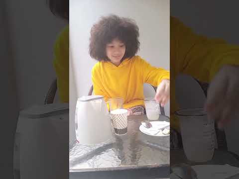 How To Make Delicious Ice Tea | Cara Membuat Es Teh Manis Enakk