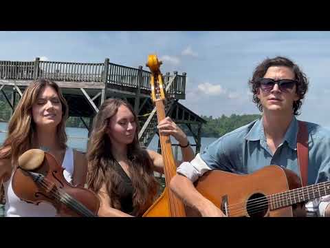 “I Can’t Help It (If I’m Still in Love with You)” [Hank Williams] / TBSB