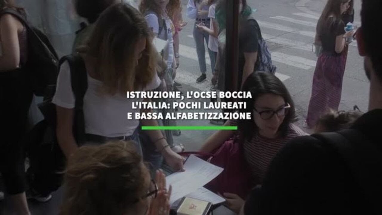 Istruzione, l'Ocse boccia l'Italia: pochi laureati e bassa alfabetizzazione