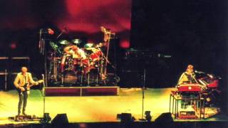 14. Kid Gloves (Rush- Live at Radio City, 9/22/1983)