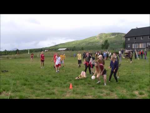 Rompeldunk finalen Griffin vs Håsblås på Galtvortskolens somer leir 2012
