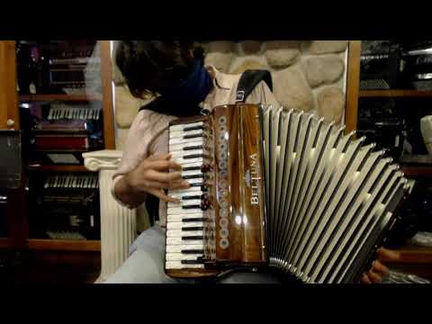BELTALPIIIFL - Folklore Beltuna Alpstar III Piano Accordion LMM 34 96 $4999
