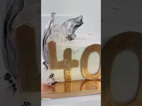 #cakedecorating #40thbirthday #birthday #happybirthday #birthdaycake #food #cakestyle