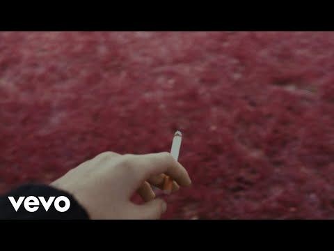 glaive - i dont really feel it anymore (official lyric video)