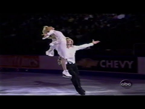M. GREGORY & D. PETUKHOV - 2004 US NATIONALS - EXHIBITION