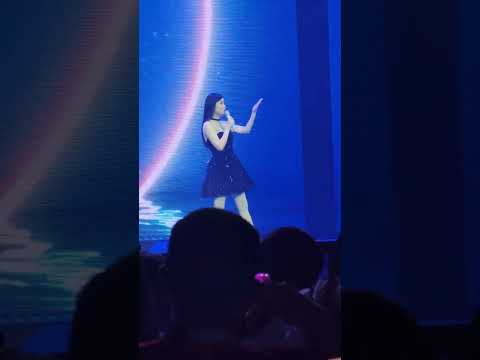 LYN  Performed LOVE during ##KOSTCONManila
