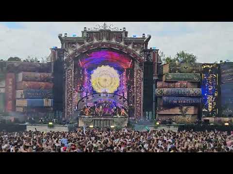 Tomorrowland 28/07/23 - OMDAT HET KAN SOUNDSYSTEM FT. AVERAGE ROB - (Titanium) - The Library stage