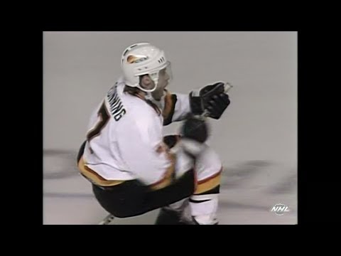 Kings @ Canucks - Game 3 1991 Playoffs