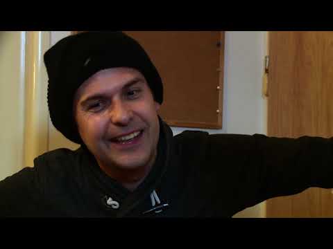 KREDENC Pozor je tu zlodej!