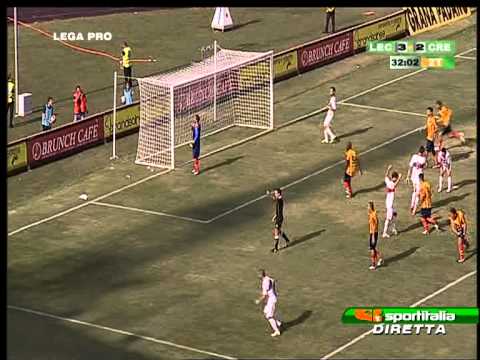 Lecce 3-2 Cremonese - Benassi para rigore a Le Noci Lega Pro Prima Divisione 2-9-2012
