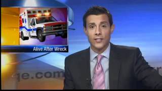 preview picture of video 'NM man escapes explosive car crash'