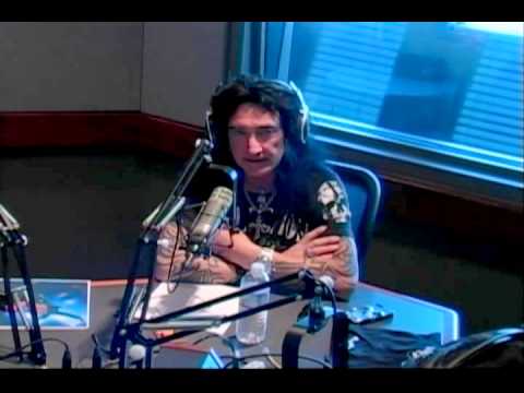 "Radio Screamer":  Robin McAuley talks about his work with Michael Schenker