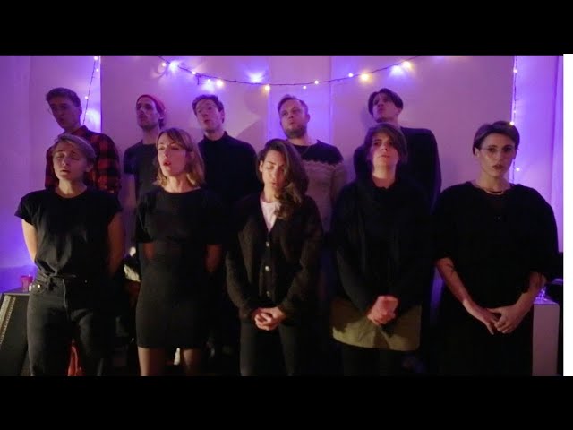 Video zu 'Weihnachtszeit Traurigkeit' ansehen