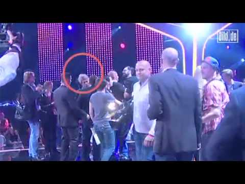 Harte Sido-Rechte oder Schauspielerei?