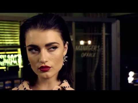 ANTM CYCLE 22 BTS: A Day In The Desert: The Zappos Couture ANTM Shoot