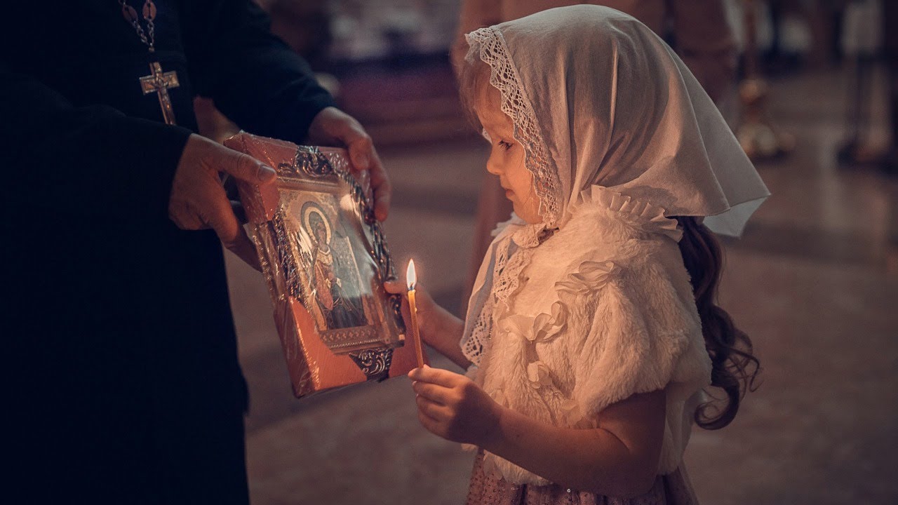 7.12.2021. У 21:30, ВЕЧЕ СА О. ДЕЈАНОМ КРСТИЋЕМ