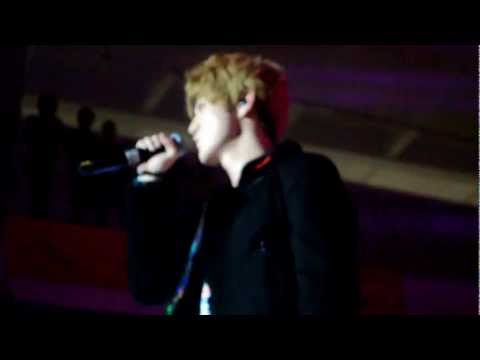 HD 121211 SUPER ASIA SHOWCASE IN MALAYSIA- (LUHAN FOCUSED) WHAT IS LOVE
