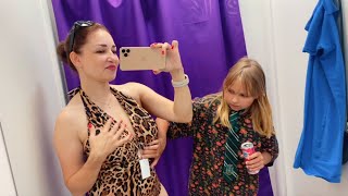 Thumbnail for video: Купальники 2022 ! Мне СТЫДНО показывать ЭТОТ ТРЕШ ! Поправилась и ничего НЕ ПОДХОДИТ ! Срочно худеть