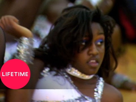 Bring It!: Stand Battle 2: Walk The Dog (Season 1, Episode 7) | Lifetime