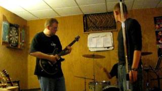 "Fault Line" doing "Ladies and Gentlemen" by Saliva